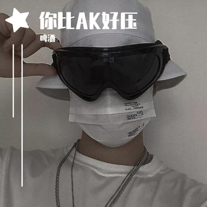 国产又粗又长又硬又大毛苴茸图片
