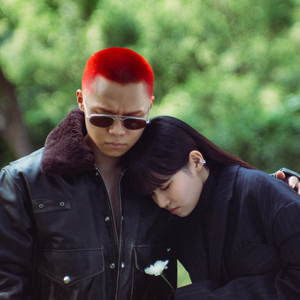 国产又粗又长又硬又大毛苴茸图片
