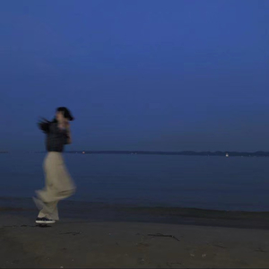 国产又粗又长又硬又大毛苴茸图片
